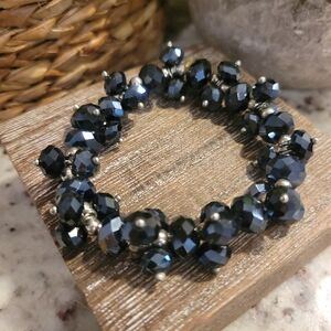 Black and Deep Blue Beaded Bracelet